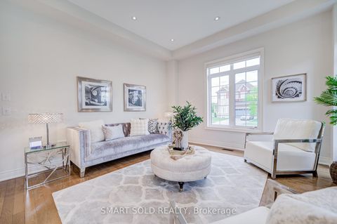 Photo 15 at 238 Hartwell Way, Bayview Northeast, Aurora