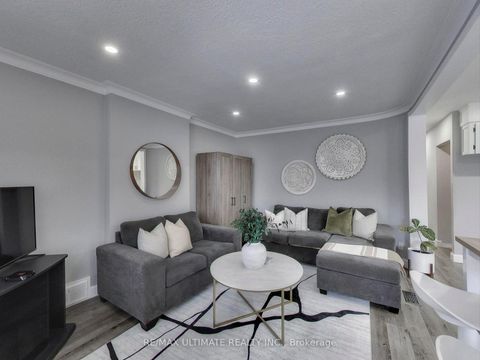 Photo 2 at 107 Livingstone Avenue, Belgravia, Toronto