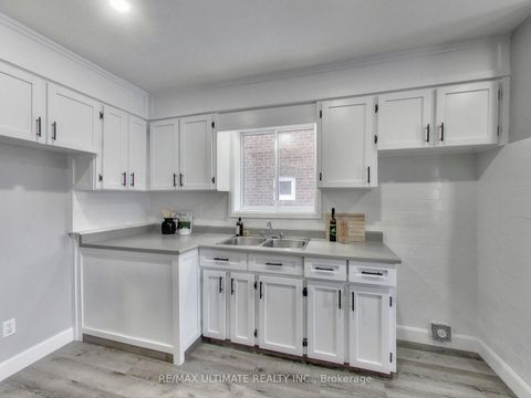 Photo 8 at 107 Livingstone Avenue, Belgravia, Toronto