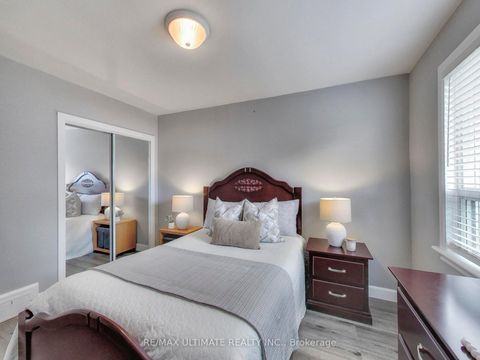 Photo 10 at 107 Livingstone Avenue, Belgravia, Toronto