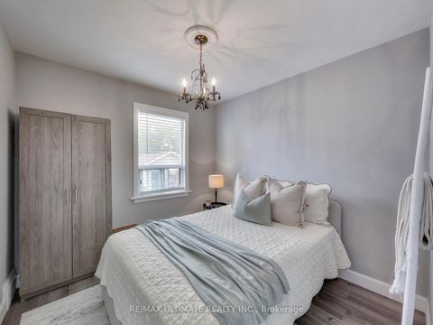 Photo 11 at 107 Livingstone Avenue, Belgravia, Toronto