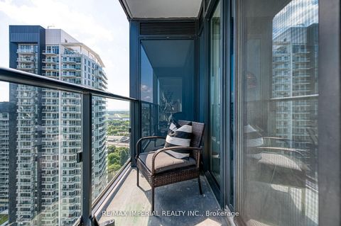 Photo 14 at 3202 - 19 WESTERN BATTERY Road, Niagara, Toronto