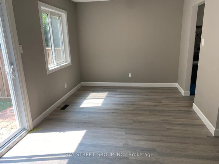 Photo 10 at 28 - 2200 Glenwood School Drive, Freeman, Burlington