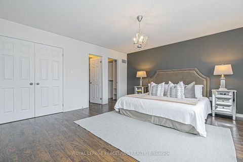 Photo 21 at 10 Pavlova Crescent, Oak Ridges, Richmond Hill