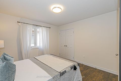 Photo 35 at 10 Pavlova Crescent, Oak Ridges, Richmond Hill