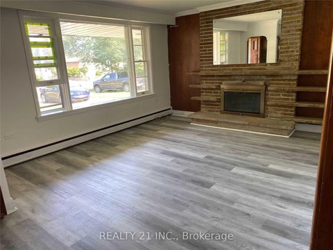 Photo 4 at 56 Galloway Road, Guildwood, Toronto