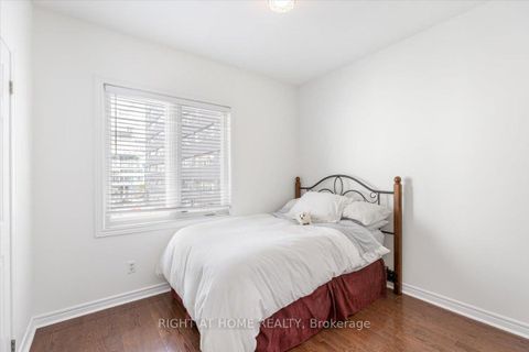 Photo 11 at 3 Joseph Salsberg Lane, Niagara, Toronto
