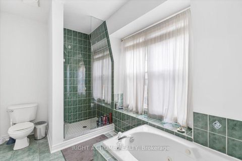 Photo 13 at 3 Joseph Salsberg Lane, Niagara, Toronto