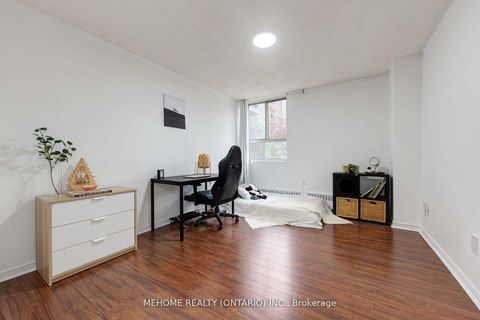 Photo 8 at 207 - 1950 Kennedy Road, Dorset Park, Toronto
