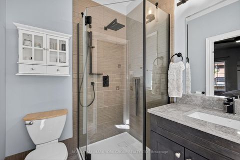 Photo 18 at 2 Hadley Court, Bayview Wellington, Aurora