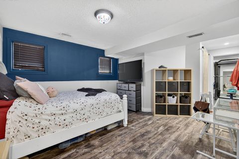 Photo 29 at 2 Hadley Court, Bayview Wellington, Aurora