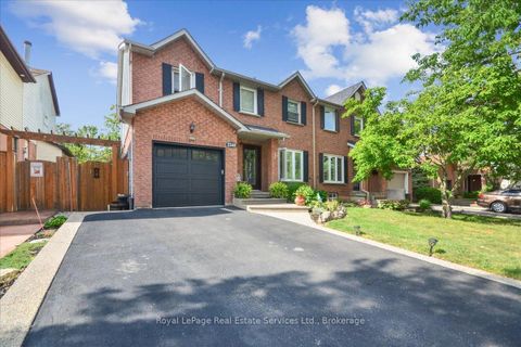 Photo 1 at 2248 MacLennan Drive, RO River Oaks, Oakville