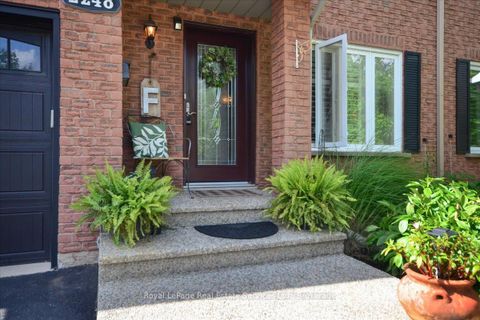 Photo 2 at 2248 MacLennan Drive, RO River Oaks, Oakville