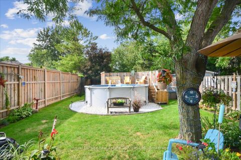 Photo 22 at 2248 MacLennan Drive, RO River Oaks, Oakville