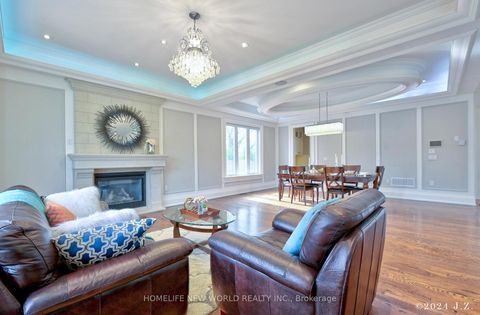 Photo 5 at 120 Homewood Avenue, Newtonbrook West, Toronto