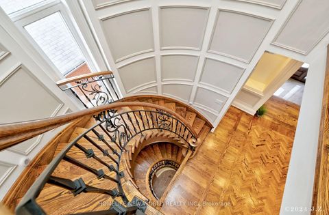 Photo 20 at 120 Homewood Avenue, Newtonbrook West, Toronto