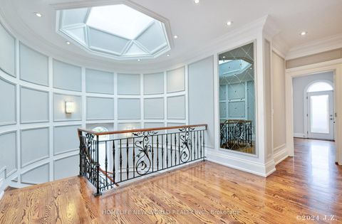 Photo 21 at 120 Homewood Avenue, Newtonbrook West, Toronto
