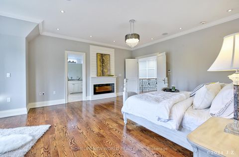 Photo 24 at 120 Homewood Avenue, Newtonbrook West, Toronto