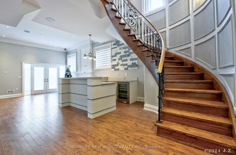 Photo 38 at 120 Homewood Avenue, Newtonbrook West, Toronto