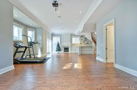 Photo 40 at 120 Homewood Avenue, Newtonbrook West, Toronto