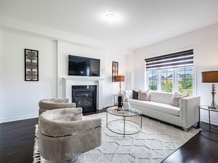 Photo 12 at 74 Bucksaw Street, Northwest Brampton, Brampton