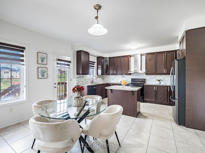 Photo 18 at 74 Bucksaw Street, Northwest Brampton, Brampton