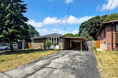 Photo 1 at 195 Roywood Drive, Donalda, Toronto