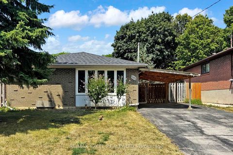 Photo 2 at 195 Roywood Drive, Donalda, Toronto