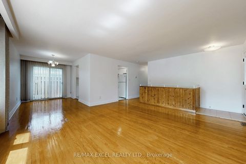 Photo 6 at 195 Roywood Drive, Donalda, Toronto