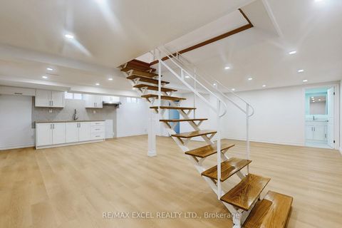 Photo 32 at 195 Roywood Drive, Donalda, Toronto