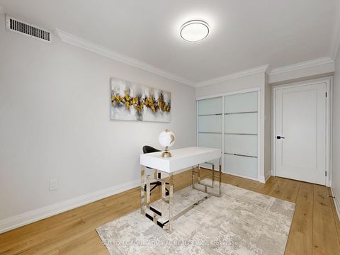 Photo 20 at 717 - 20 Harding Boulevard W, North Richvale, Richmond Hill