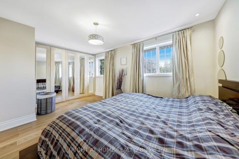 Photo 23 at 8 Hillavon Drive, Rosethorn, Toronto