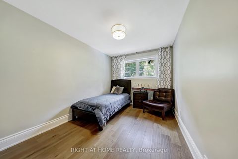 Photo 26 at 8 Hillavon Drive, Rosethorn, Toronto