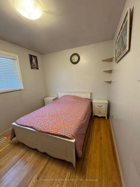 Photo 6 at 5 Pindar Crescent, Pleasant View, Toronto