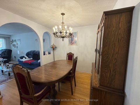 Photo 8 at 5 Pindar Crescent, Pleasant View, Toronto
