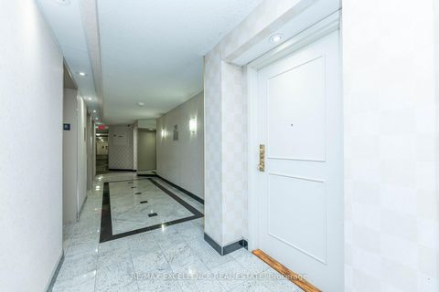 Photo 4 at 804 - 410 Mclevin Avenue, Malvern, Toronto