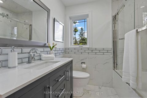 Photo 24 at 90A Bicknell Avenue, Eglinton West, Toronto