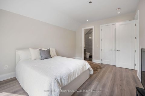 Photo 27 at 106 Allingham Gardens, Clanton Park, Toronto