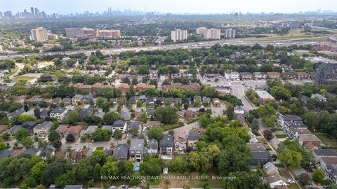 Photo 48 at 106 Allingham Gardens, Clanton Park, Toronto