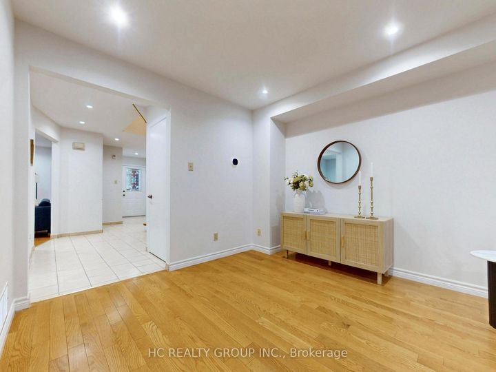 Photo 13 at 8 Bethany Leigh Drive, Agincourt North, Toronto