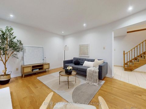 Photo 6 at 8 Bethany Leigh Drive, Agincourt North, Toronto