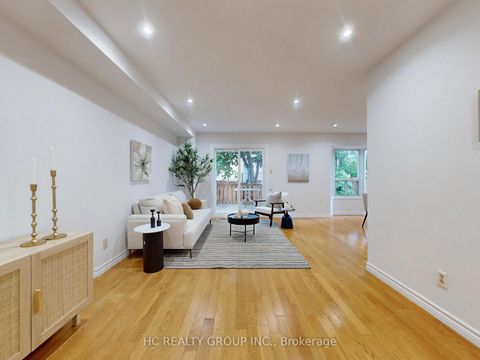 Photo 12 at 8 Bethany Leigh Drive, Agincourt North, Toronto