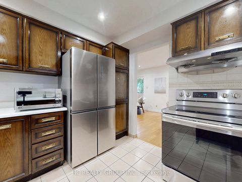 Photo 17 at 8 Bethany Leigh Drive, Agincourt North, Toronto