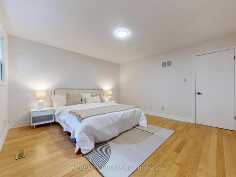 Photo 29 at 8 Bethany Leigh Drive, Agincourt North, Toronto