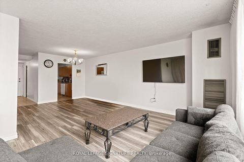Photo 8 at 1411 - 40 Panorama Court, Jamestown, Toronto