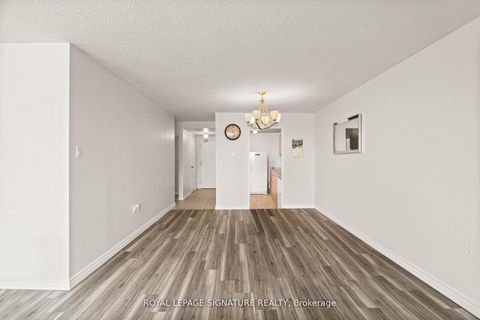 Photo 13 at 1411 - 40 Panorama Court, Jamestown, Toronto