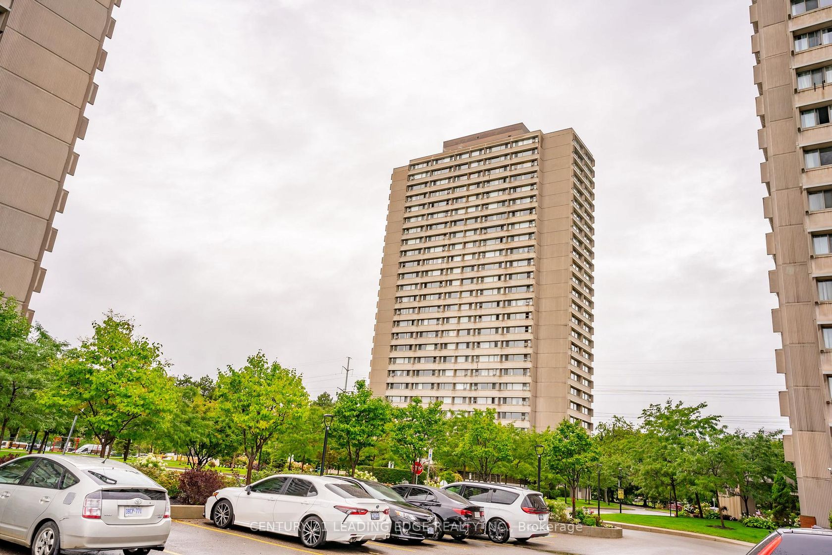 2407 - 735 Don Mills Road, Flemingdon Park, Toronto 