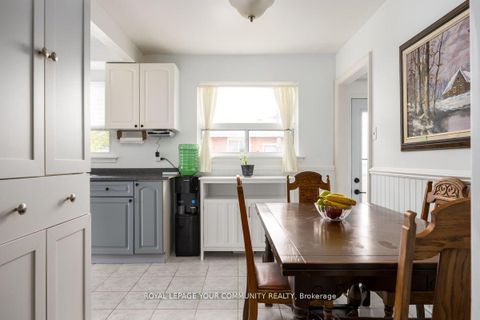 Photo 8 at 16 Midhurst Drive, Clairville, Toronto