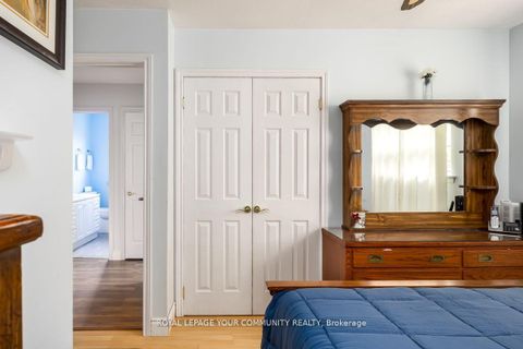 Photo 13 at 16 Midhurst Drive, Clairville, Toronto