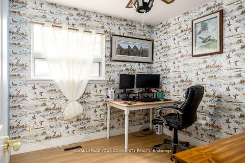 Photo 17 at 16 Midhurst Drive, Clairville, Toronto
